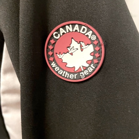 CANADA GEAR Athletic Zip Long Sleeve Shirt - Picture 4 of 9